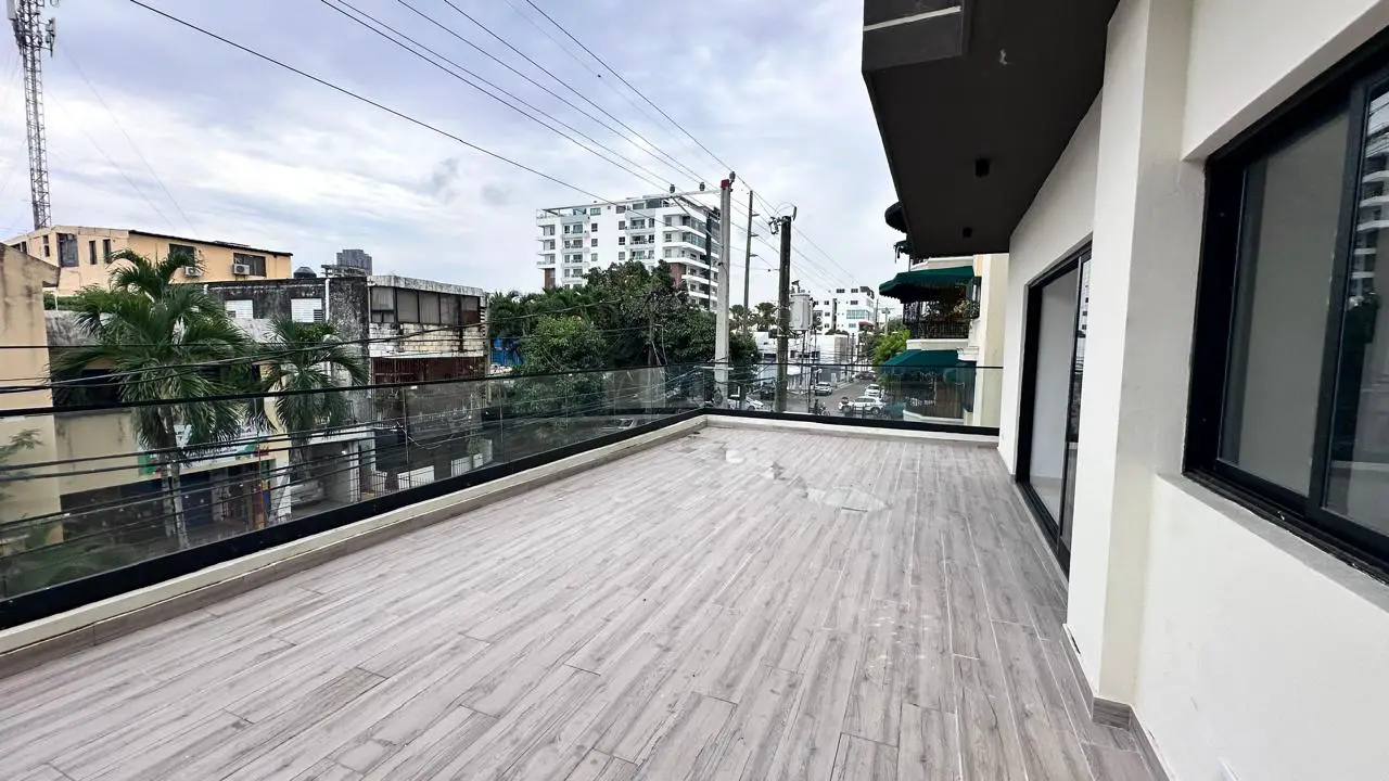 Apartamento de 3 Habitaciones en Venta en el Mirador Norte. Foto 7276605-3.jpg