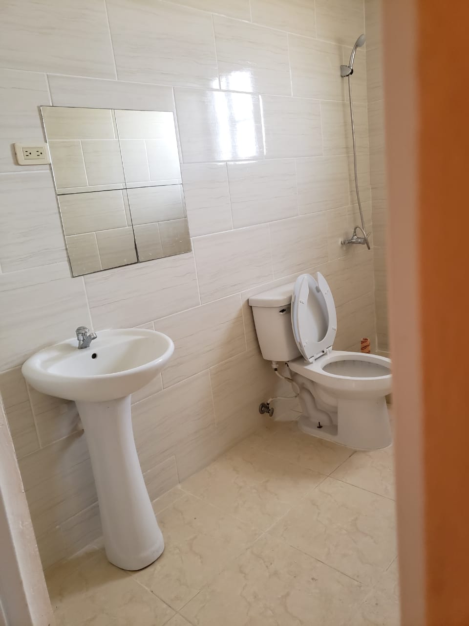  Alquilamos estos Apartamentos  Foto 7277071-8.jpg