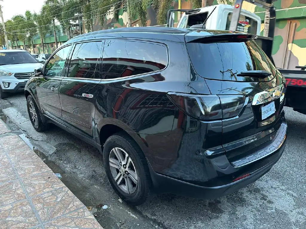 CHEVROLET TRAVERS 2017 Foto 7277130-2.jpg