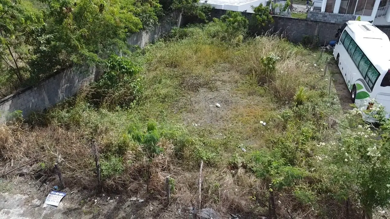 Venta de Solar en Zona Tranquila y en Desarrollo  Alto del Parque” Foto 7277144-6.jpg