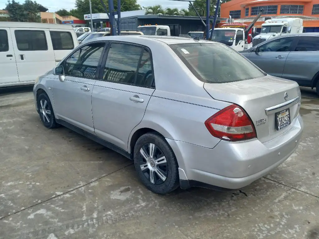 Nissan Tilda 2007 Optimas Condiciones en Moca.  en Espaillat Foto 7277195-8.jpg