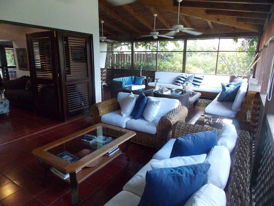 Jochy Real Estate vende villa en Casa de Campo La Romana R.D Foto 7277209-5.jpg