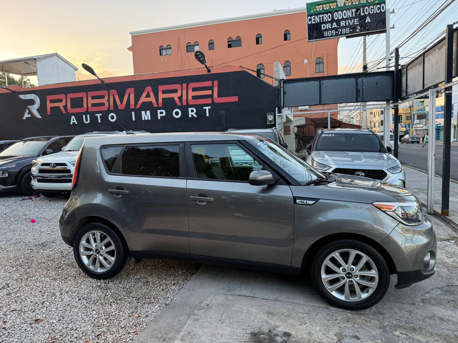 KIA SOUL LX 2019 GRIS RECIEN IMPORTADO Foto 7277265-9.jpg