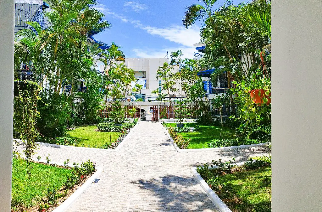 HERMOSO APARTAMENTO EN SEGUNDA LINEA DE PLAYA JUAN DOLIO Foto 7277296-1.jpg