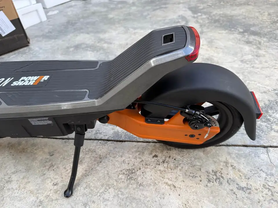 SCOOTER ELÉCTRICO AVENTON  Foto 7277299-6.jpg