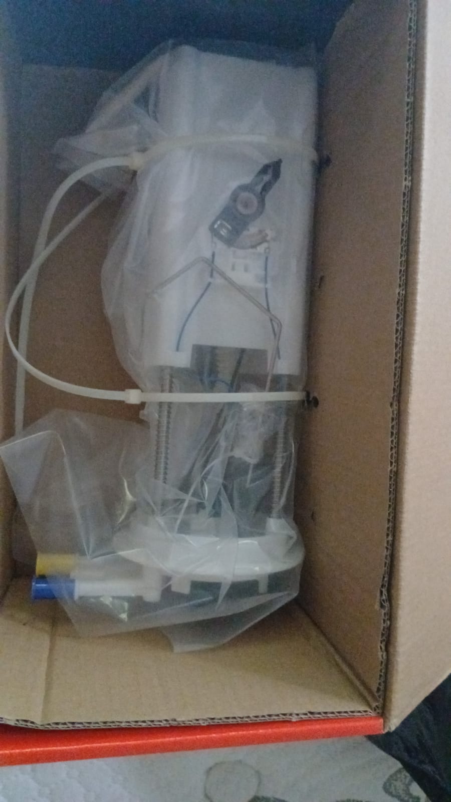 SE VENDE BOMBA DE GASOLINA NUEVA EN  SU CAJA COMPLETAPARA ISUZU RODEO  Foto 7277324-4.jpg