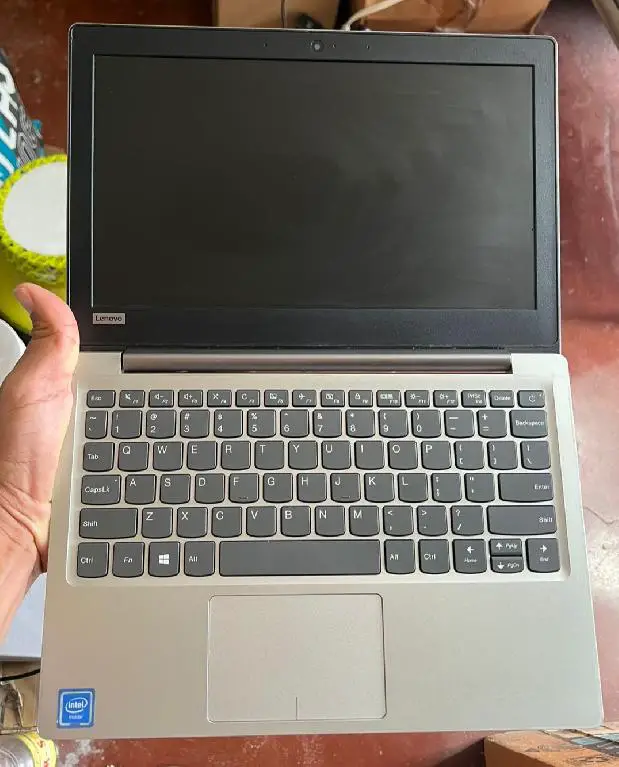 Mini Laptop Lenovo ideapad 11.6 ssd32gb extendible 2gb ram 1M Garantia Foto 7277340-5.jpg