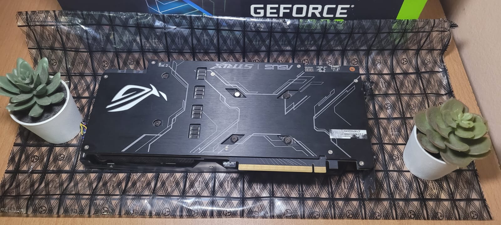 RTX ASUS STRIX 2070 8gb ddr6 30 dias de garantia Foto 7277484-4.jpg