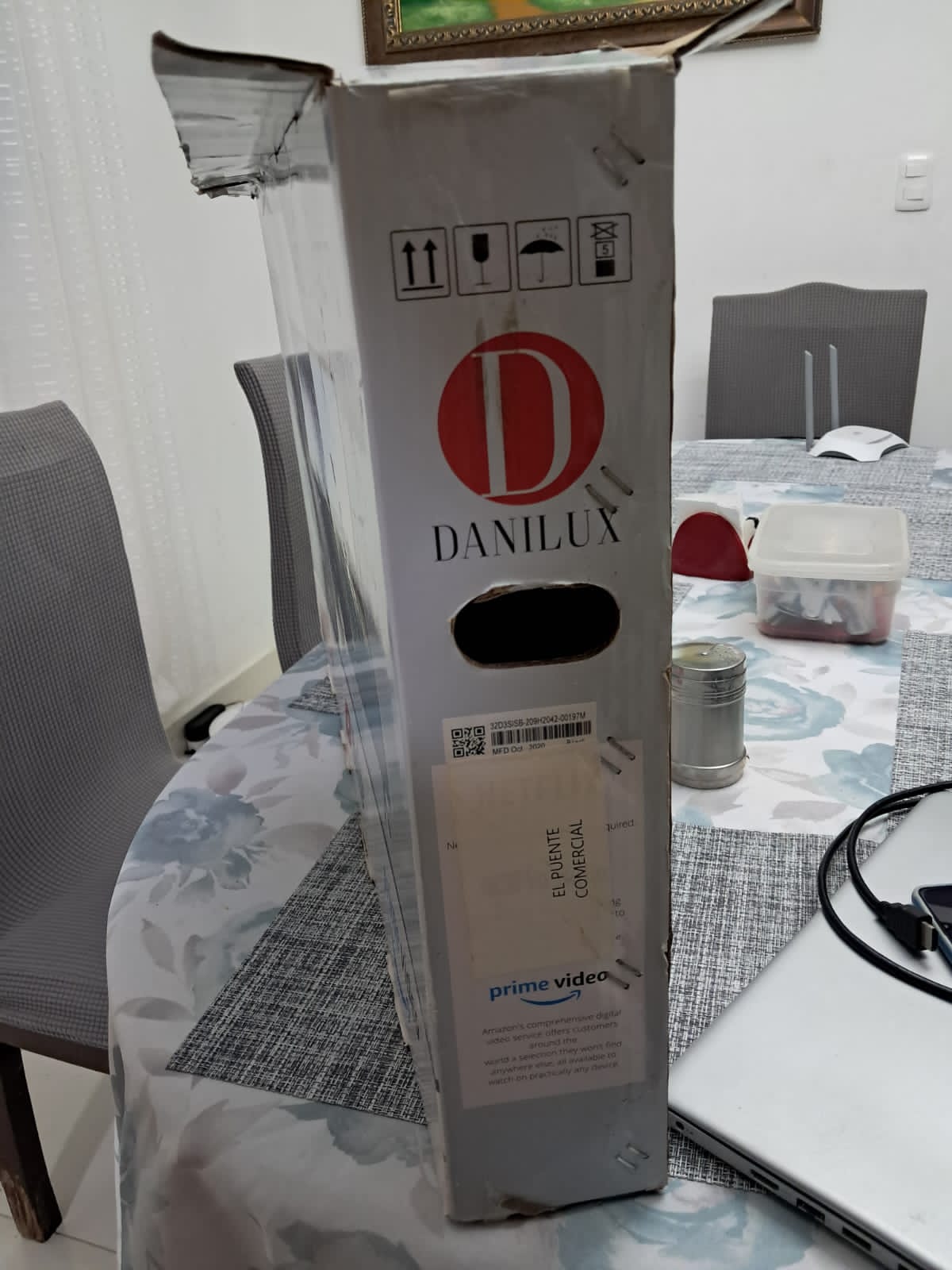 TELÉFONO TCL HD SMART TV 32 PULGADAS COMO NUEVO POCO USO 9500 NEGOCIAB Foto 7277558-5.jpg