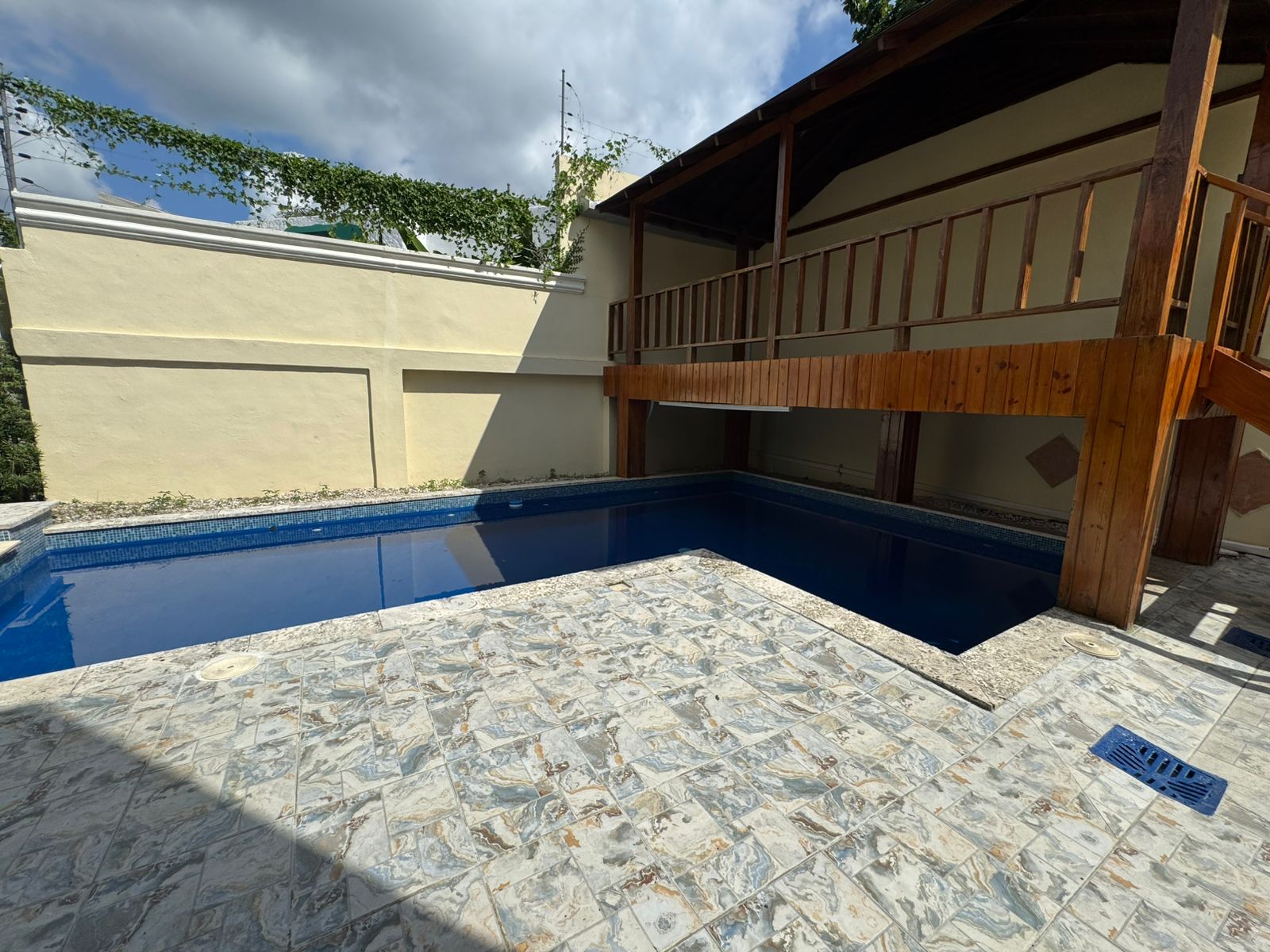 Se vende casa en Viejo Arroyo Hondo en residencial cerrado con garita  Foto 7277769-12.jpg