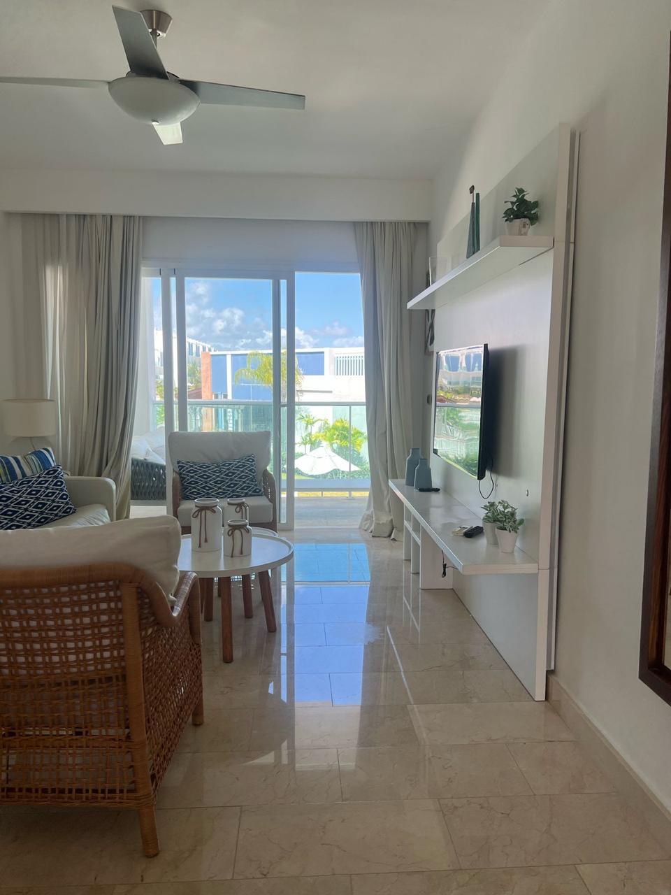 Apartamento de 2 Habitaciones en Venta en Cana Rock bávaro Macao.  Foto 7277781-2.jpg