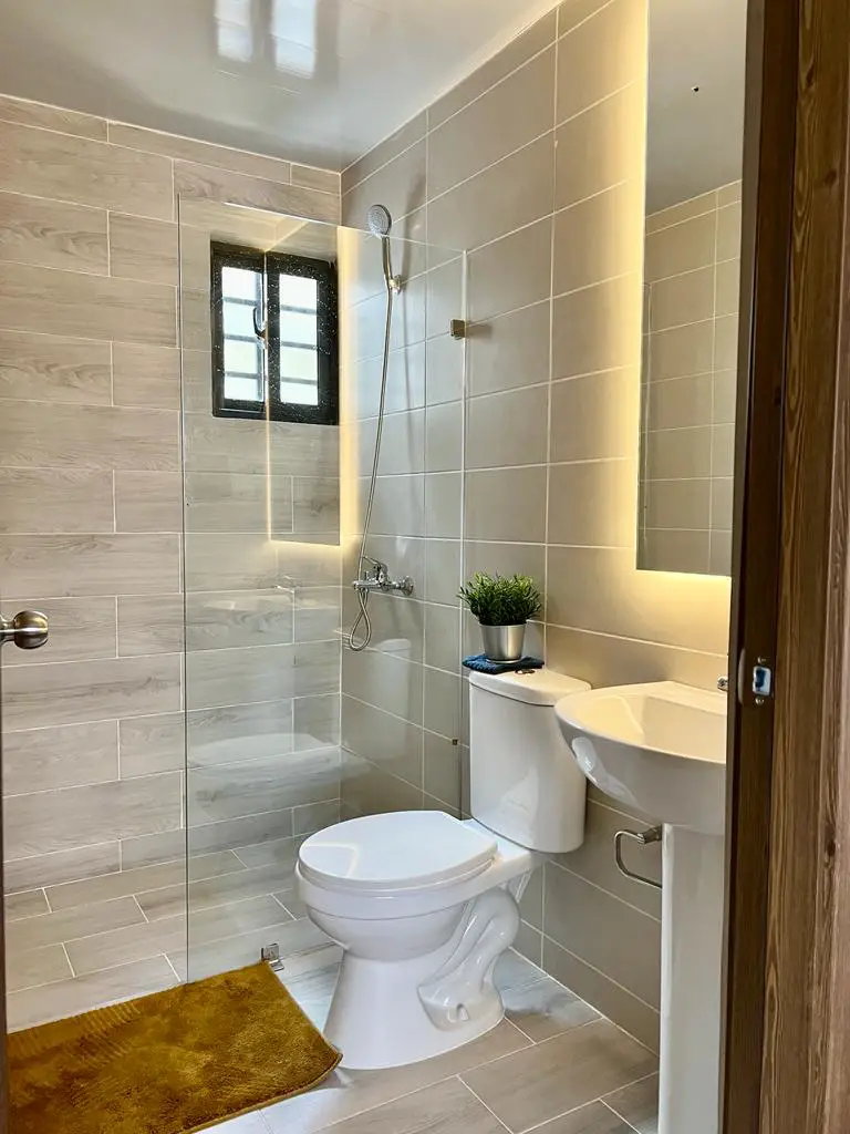 Apartamento de 2 Habitaciones en Venta en la Charles de Gaulle. Foto 7277822-1.jpg