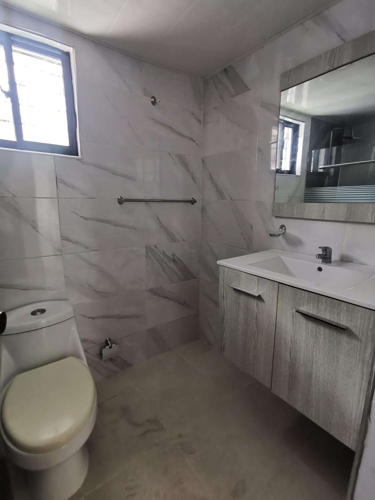 Naco apartamento en alquiler de 3 habitaciones 2 parqueos clásico Foto 7277825-10.jpg