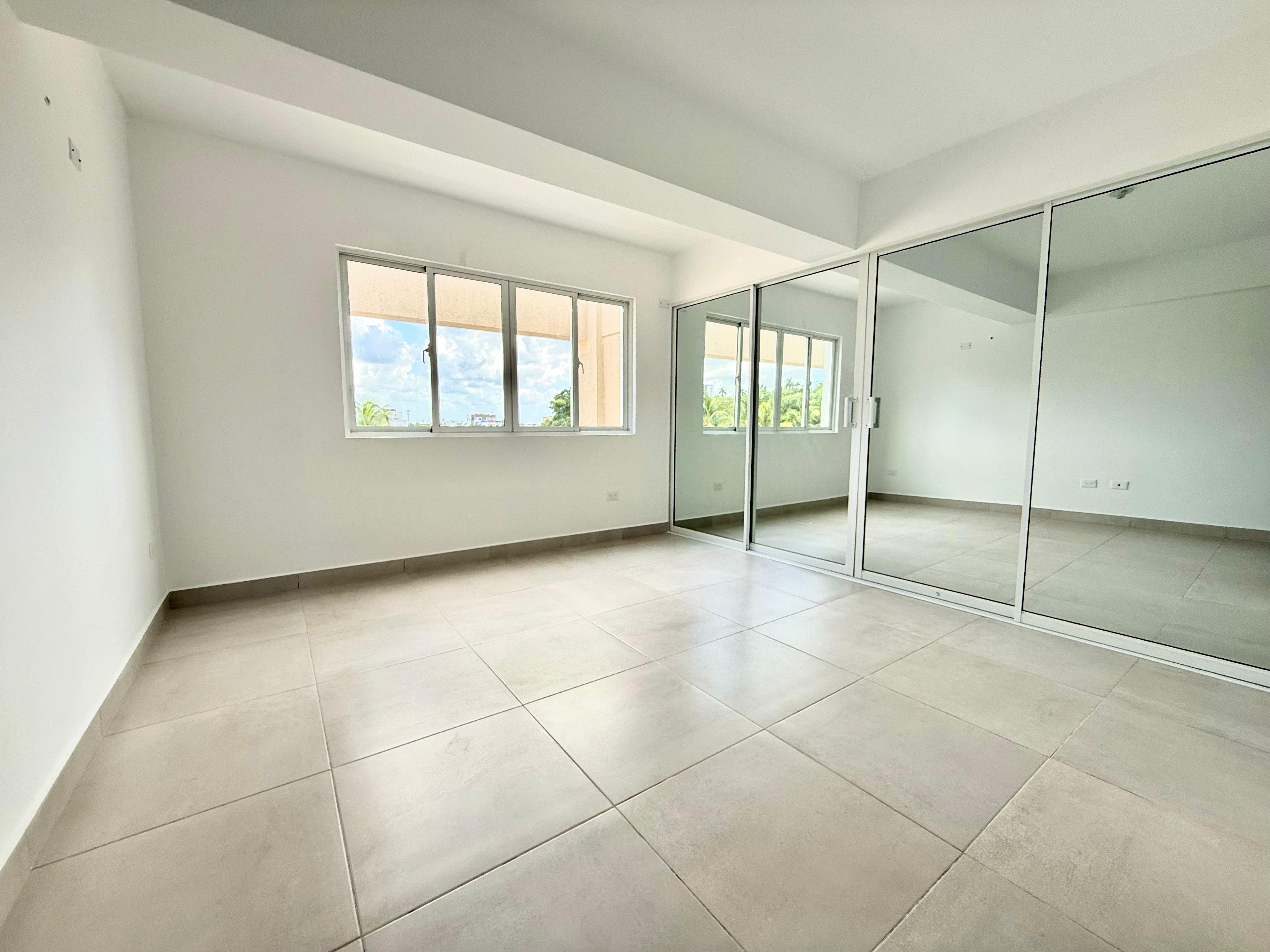 Apartamento de 3 Habitaciones en Venta en Av. Independencia.  Foto 7277897-2.jpg