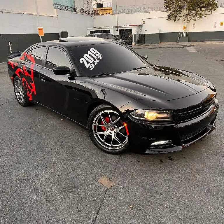 Dodge Charger SXT 2019 Foto 7277969-2.jpg