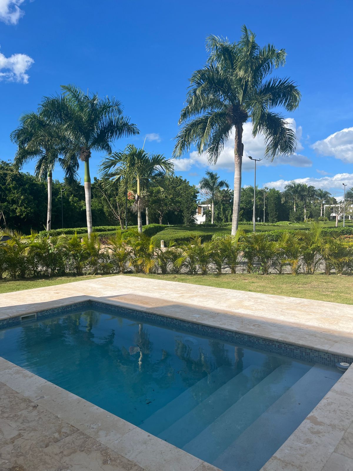 Vendo Hermosa Villa ubicada en el residencial Garden Village  Foto 7278004-6.jpg