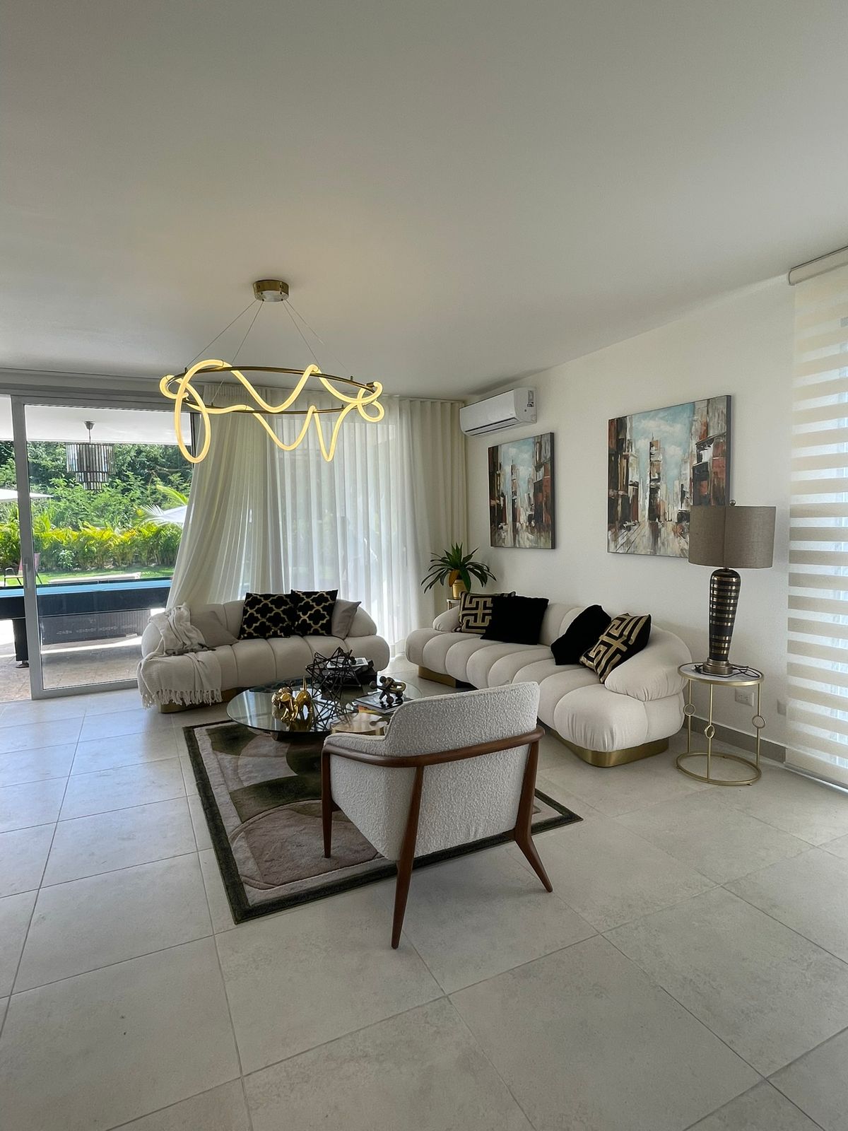 Vendo hermosa villa en Playa Nueva Romana  Foto 7278008-10.jpg