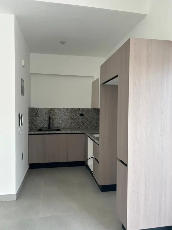 La Castellana! Zona exclusiva y tranquila  VENDO o ALQUILO Apartamento Foto 7278032-2.jpg