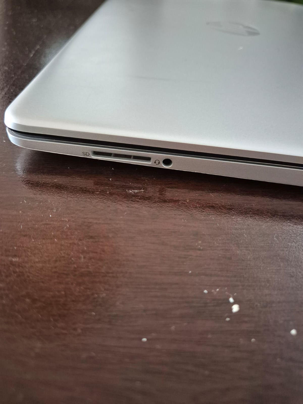 Laptop HP Notebook 15-DY2XXX 15.6 Foto 7278204-14.jpg
