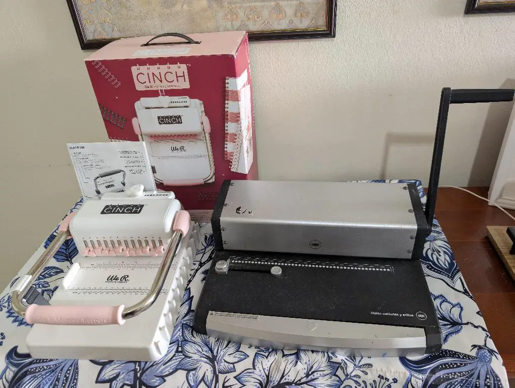 Vendo equipos y materiales para la elaboración de agendas y libretas - Foto 7278316-4.jpg