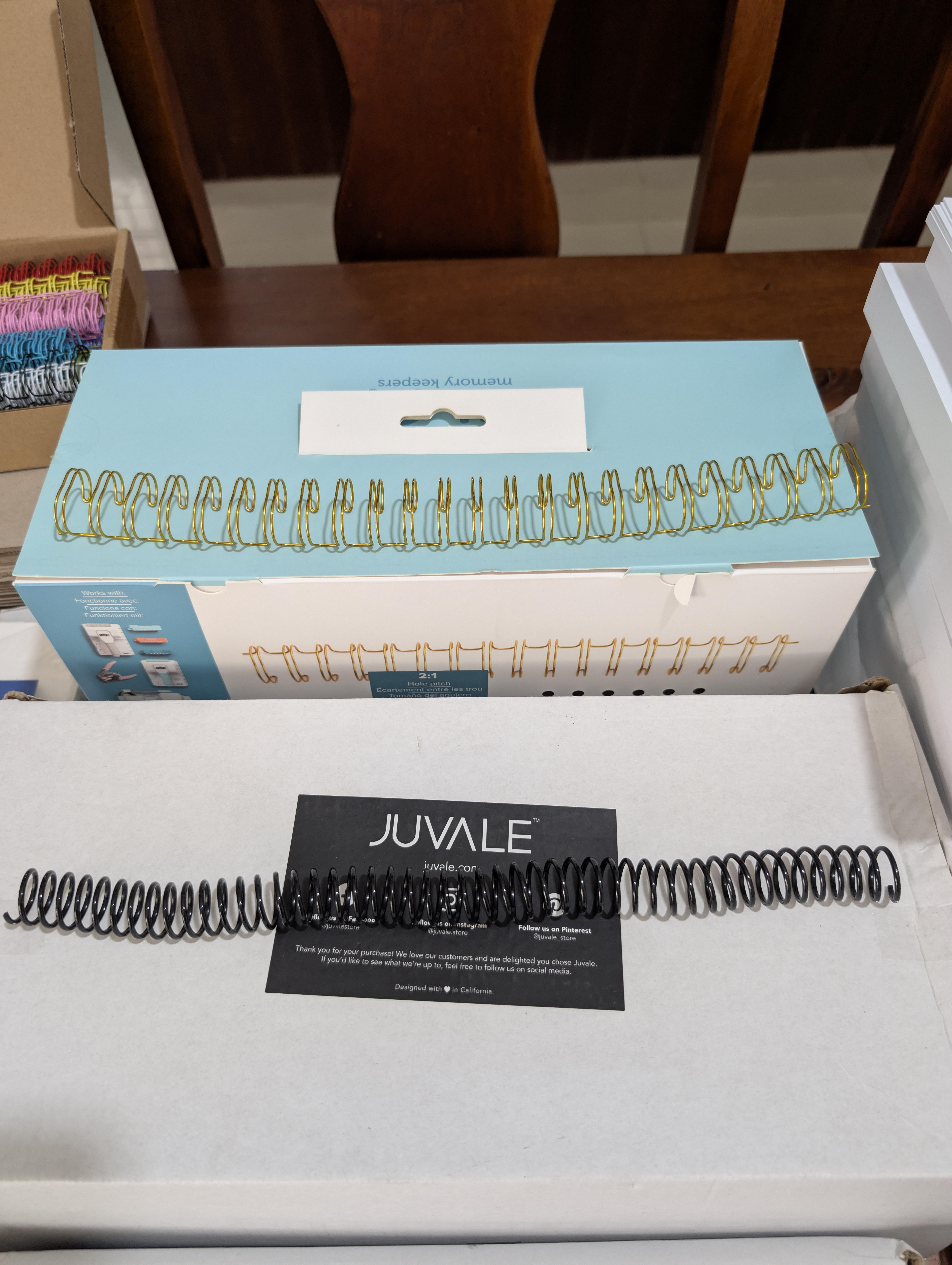 Vendo equipos y materiales para la elaboración de agendas y libretas - Foto 7278316-8.jpg