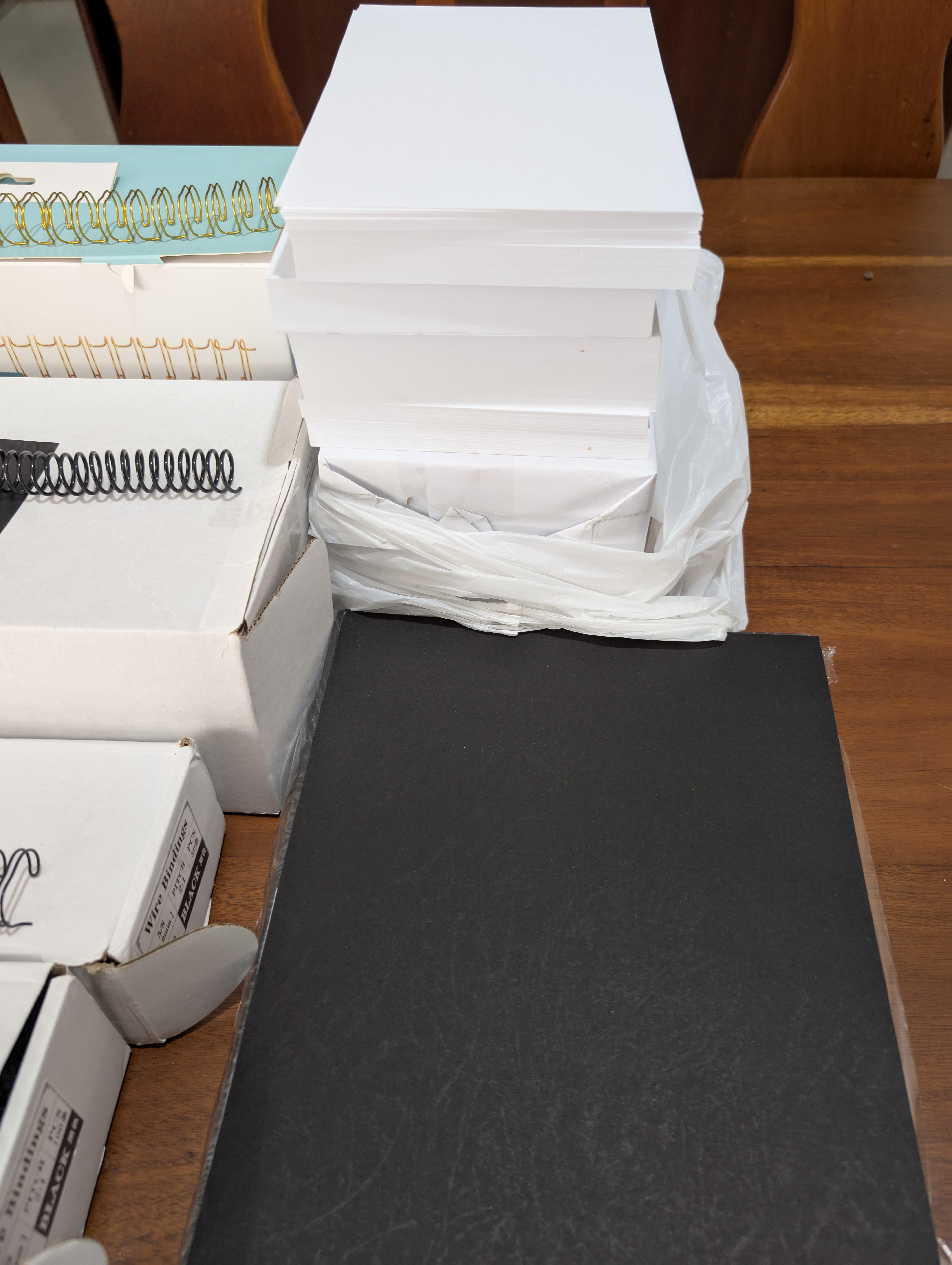 Vendo equipos y materiales para la elaboración de agendas y libretas - Foto 7278316-9.jpg