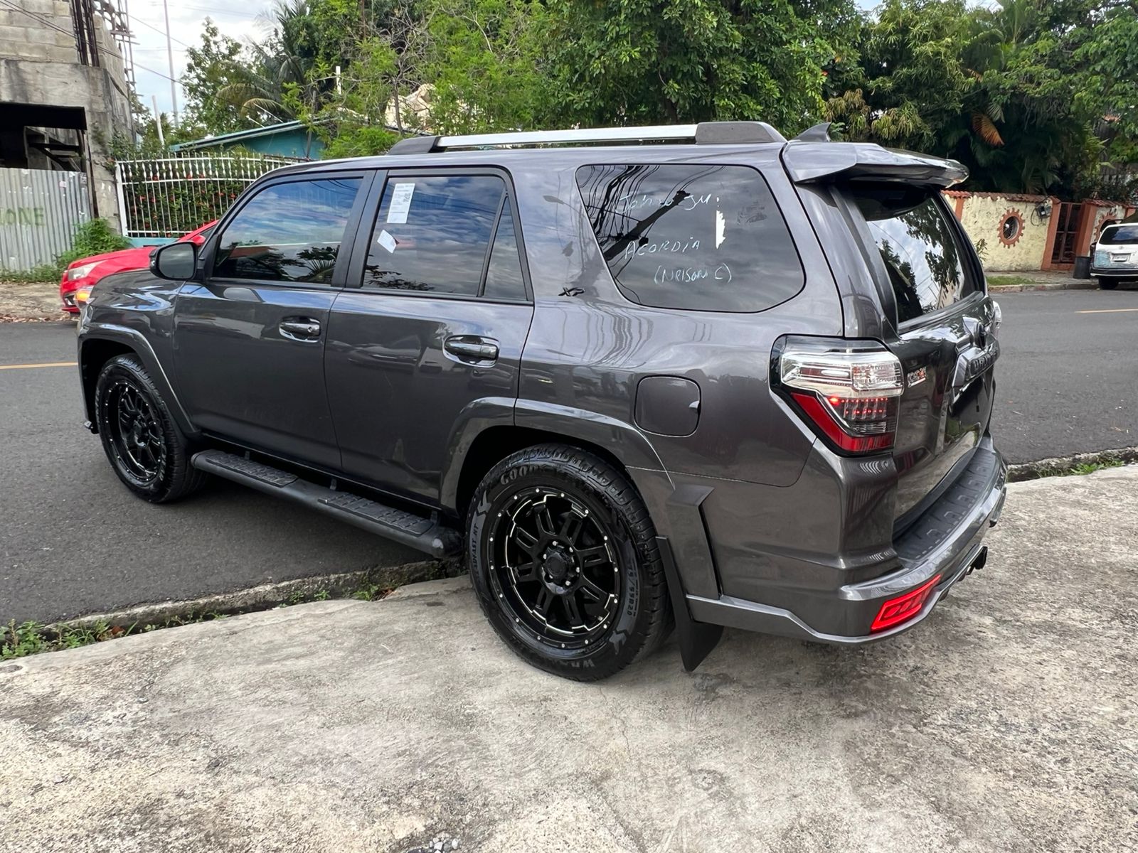 toyota 4runner 2019 Foto 7278319-4.jpg