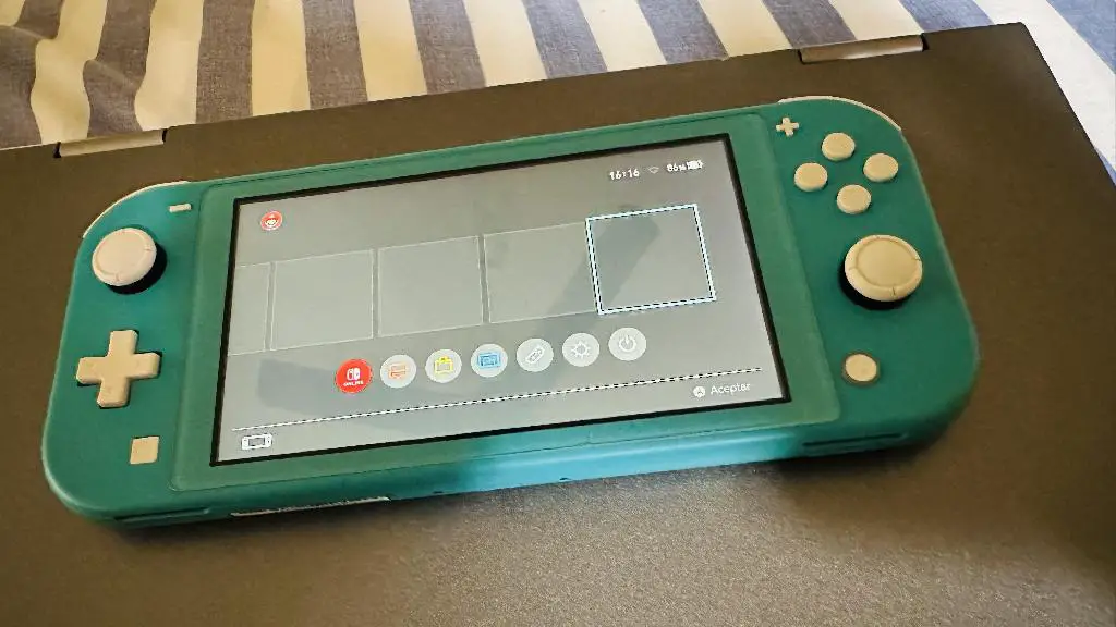 NINTENTO SWITCH LITE Foto 7278335-1.jpg