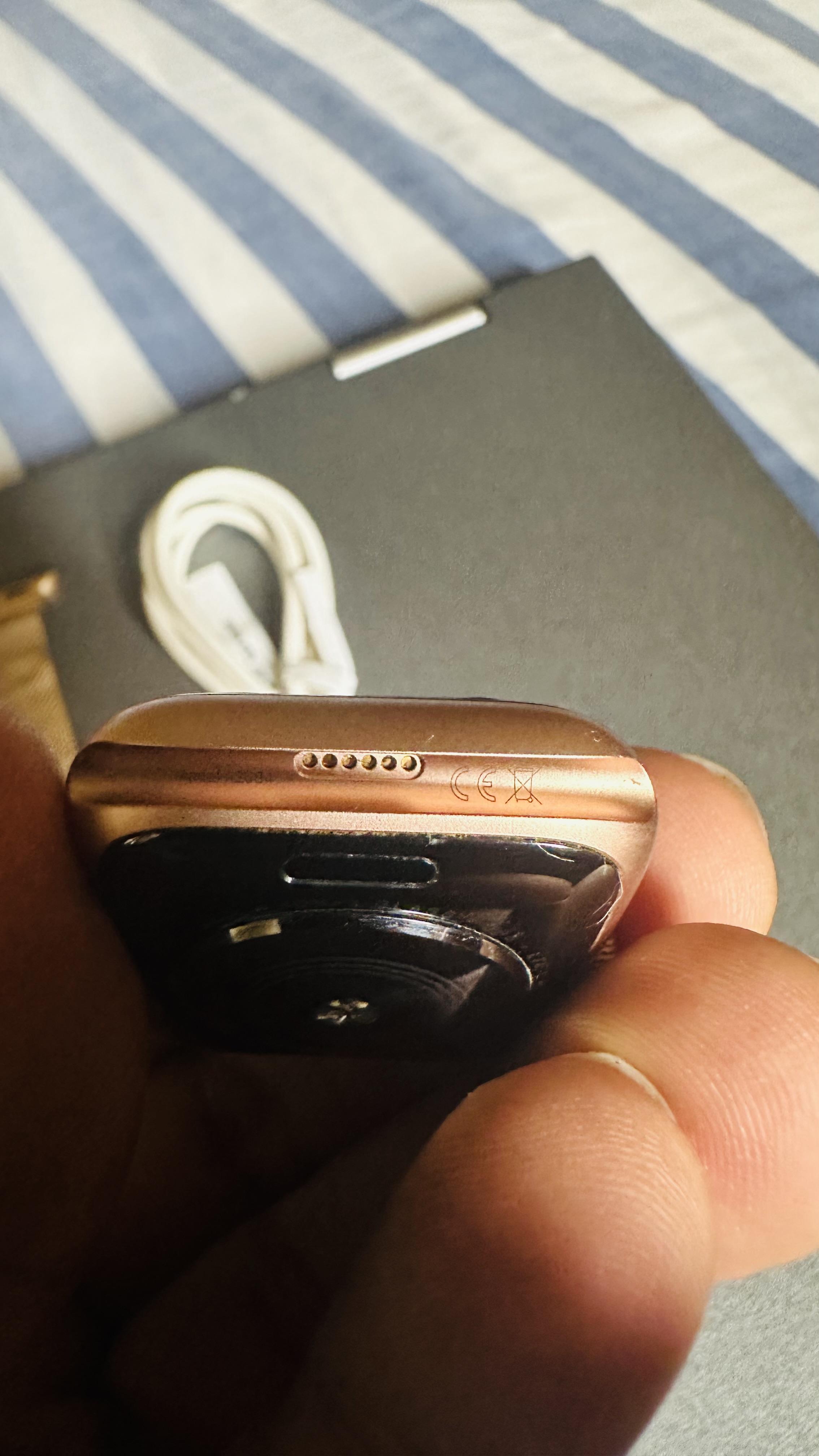 APPLE WATCH SERIE 5 40mm ROSE GOLD Foto 7278336-3.jpg