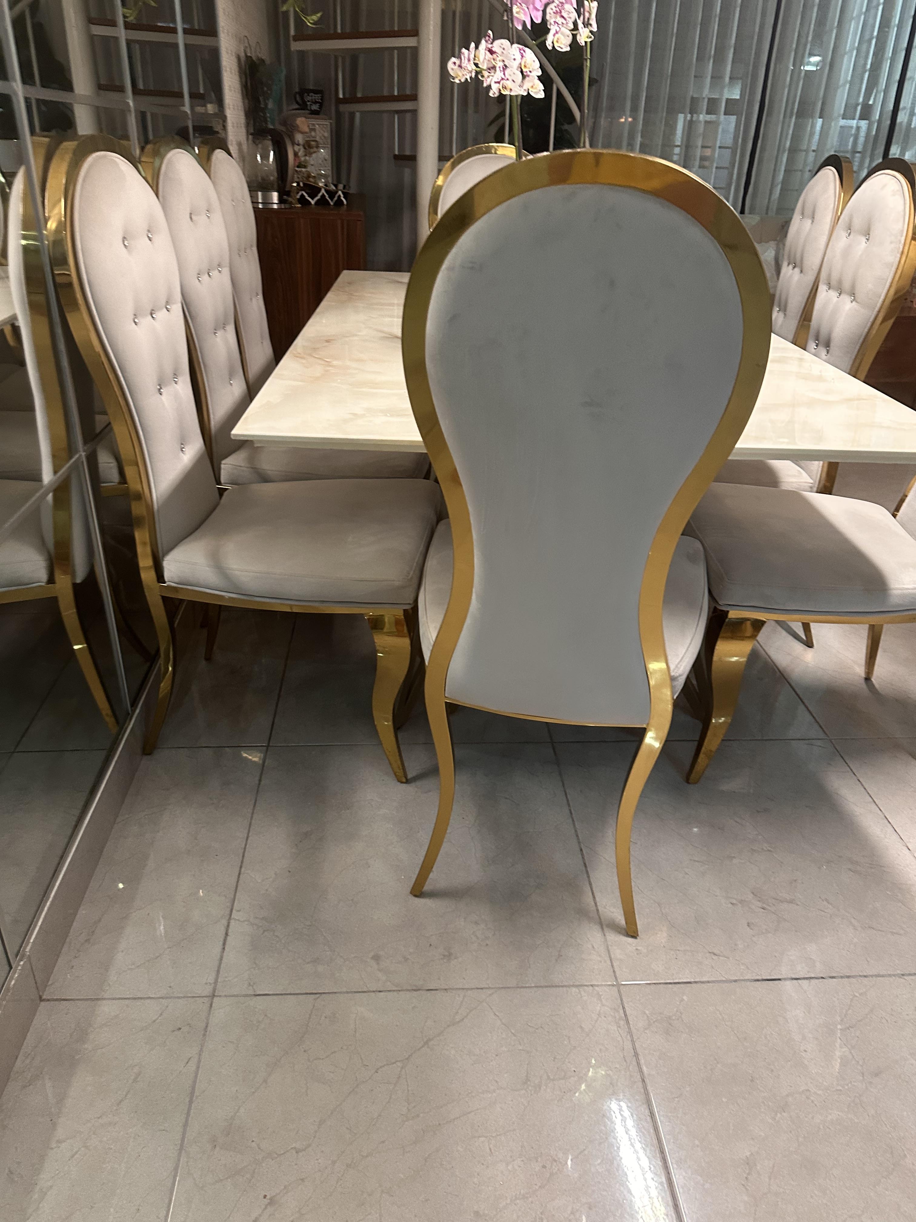 Comedor con 8 sillas  en Santo Domingo DN Foto 7278352-4.jpg