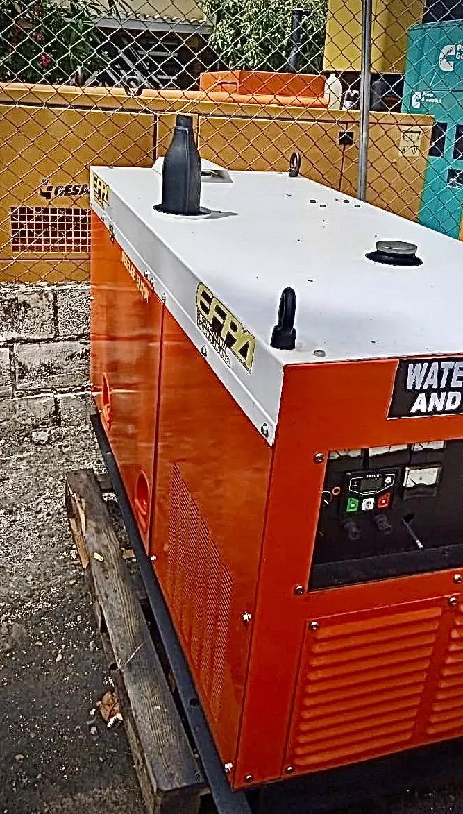 PLANTA ELÉCTRICA KUBOTA DE 16 KW SÚPER SILENCIOSA DISPONIBLE Foto 7278451-2.jpg