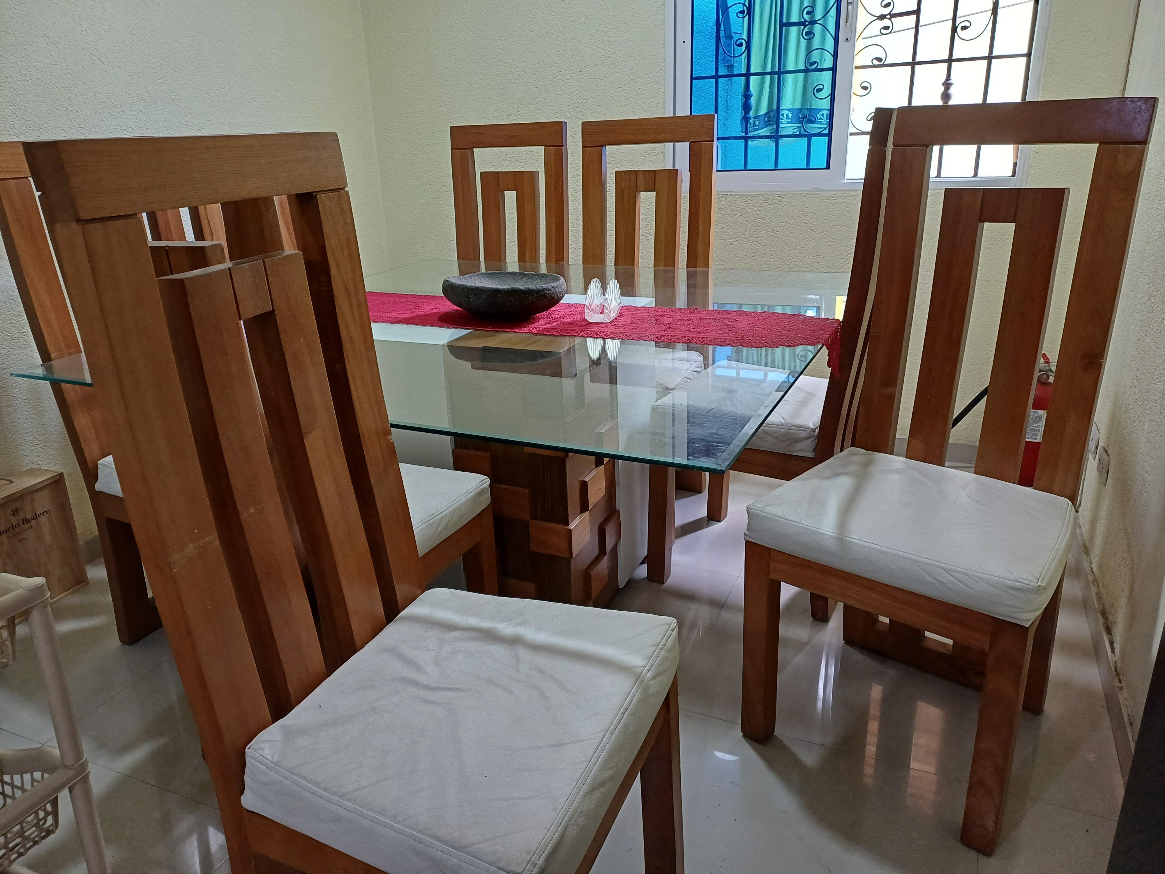 Comedor en madera de Roble Foto 7278493-4.jpg