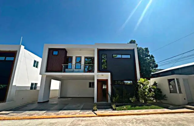 Casas en venta en Residencial Cerrado Con Piscina – Jardines del Norte Foto 7278532-1.jpg