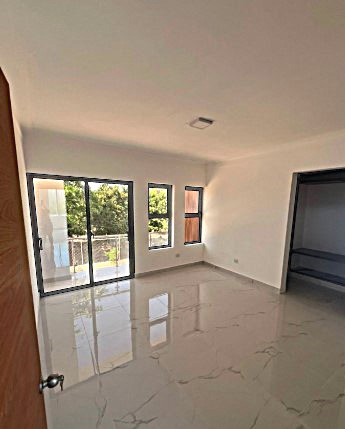 Casas en venta en Residencial Cerrado Con Piscina – Jardines del Norte Foto 7278532-8.jpg