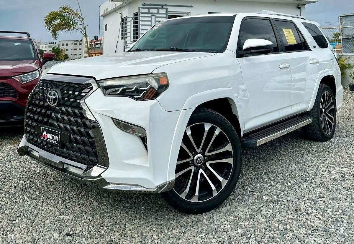 SE VENDE 4 RUNNER 2016 NUEVA Foto 7278563-4.jpg