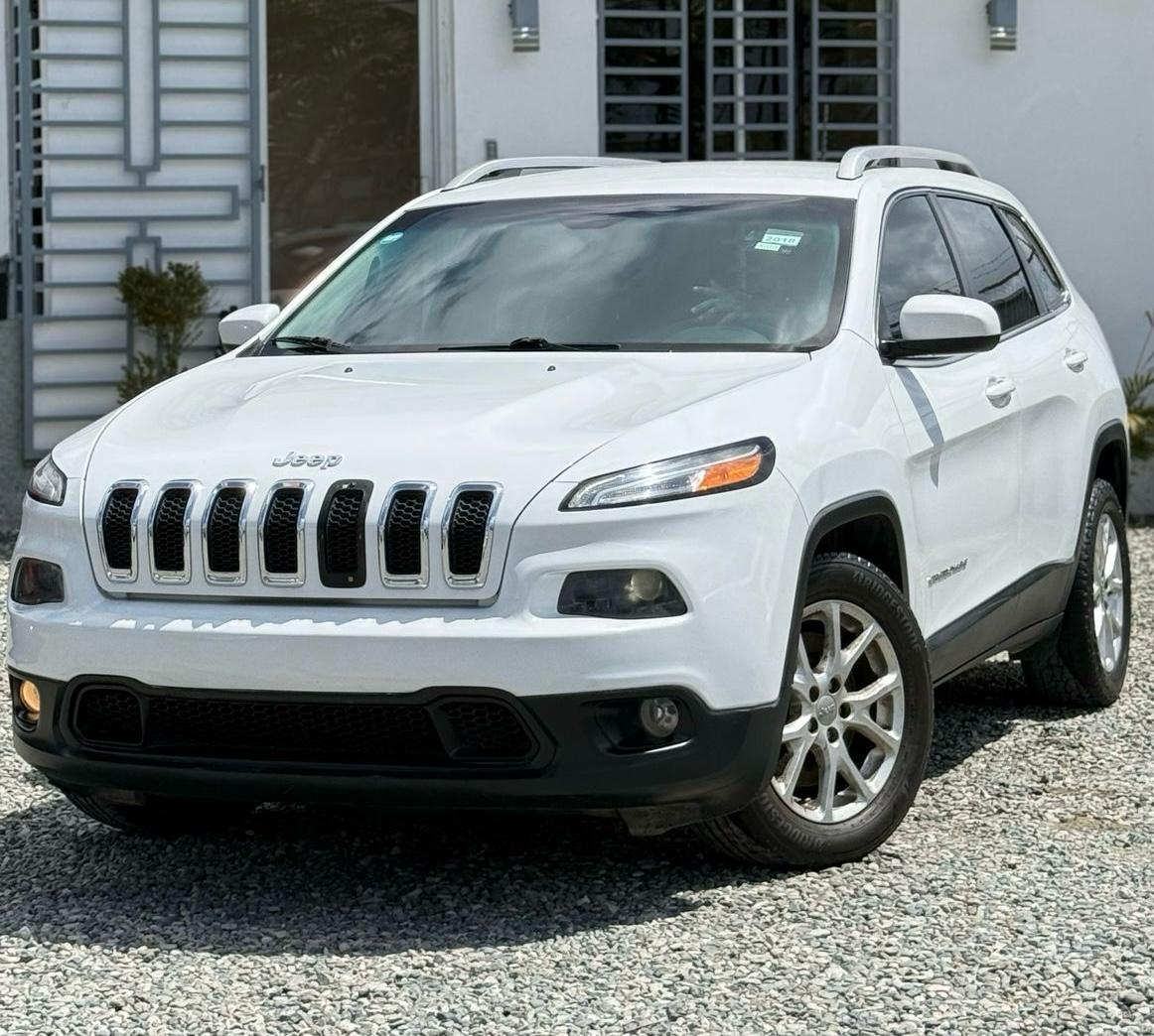 SE VENDE JEEP CHEROKEE LATITUD 2018 Foto 7278566-4.jpg