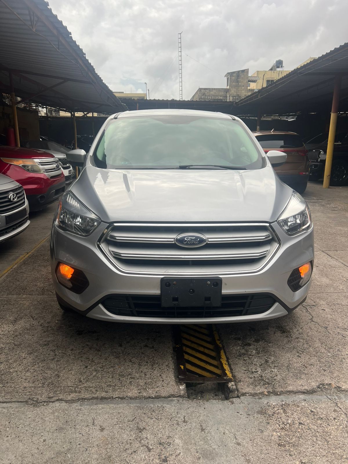 SE VENDE FORD ESCAPE 2019 Foto 7278569-3.jpg