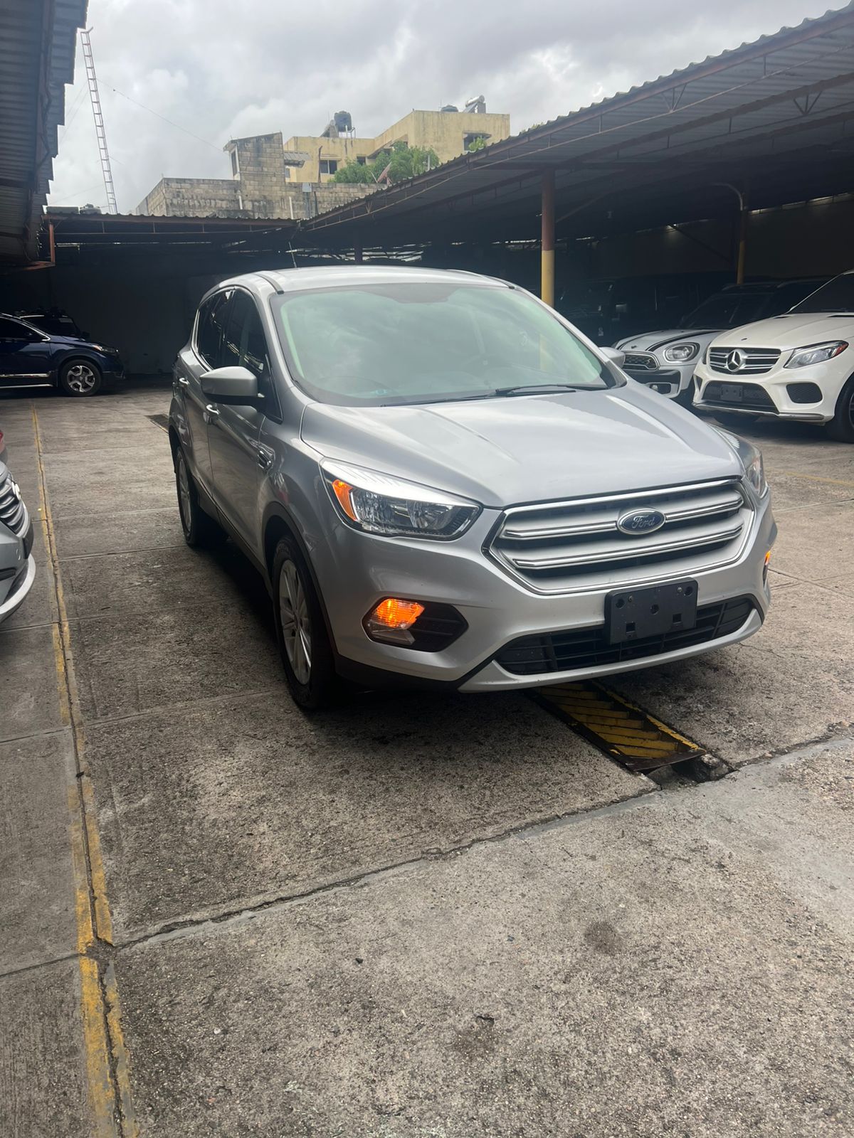 SE VENDE FORD ESCAPE 2019 Foto 7278569-4.jpg