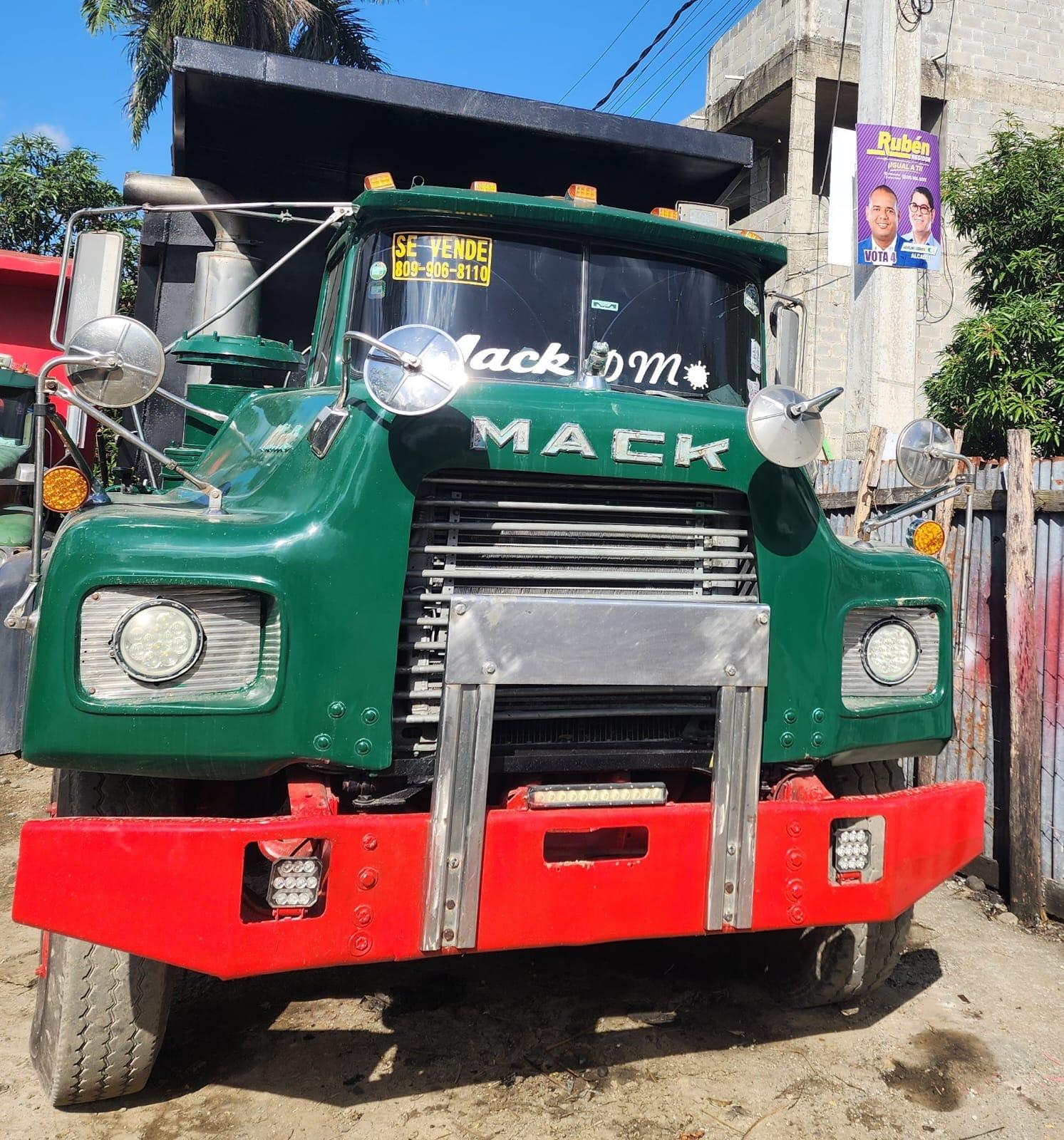 Mack  1989  Foto 7278591-1.jpg