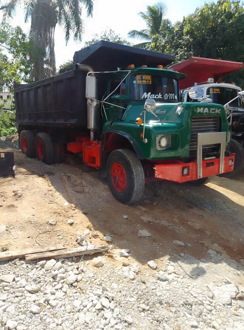 Mack  1989  Foto 7278591-2.jpg