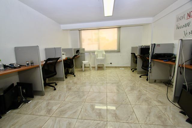 ALQUILO CASA PARA OFICINA EN EVARISTO MORALES Foto 7278650-1.jpg