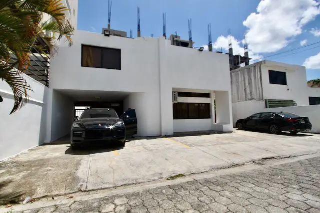 ALQUILO CASA PARA OFICINA EN EVARISTO MORALES Foto 7278650-2.jpg