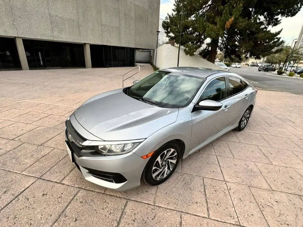 civic 2016 40 mil millas clean en Santo Domingo Este Foto 7278729-1.jpg