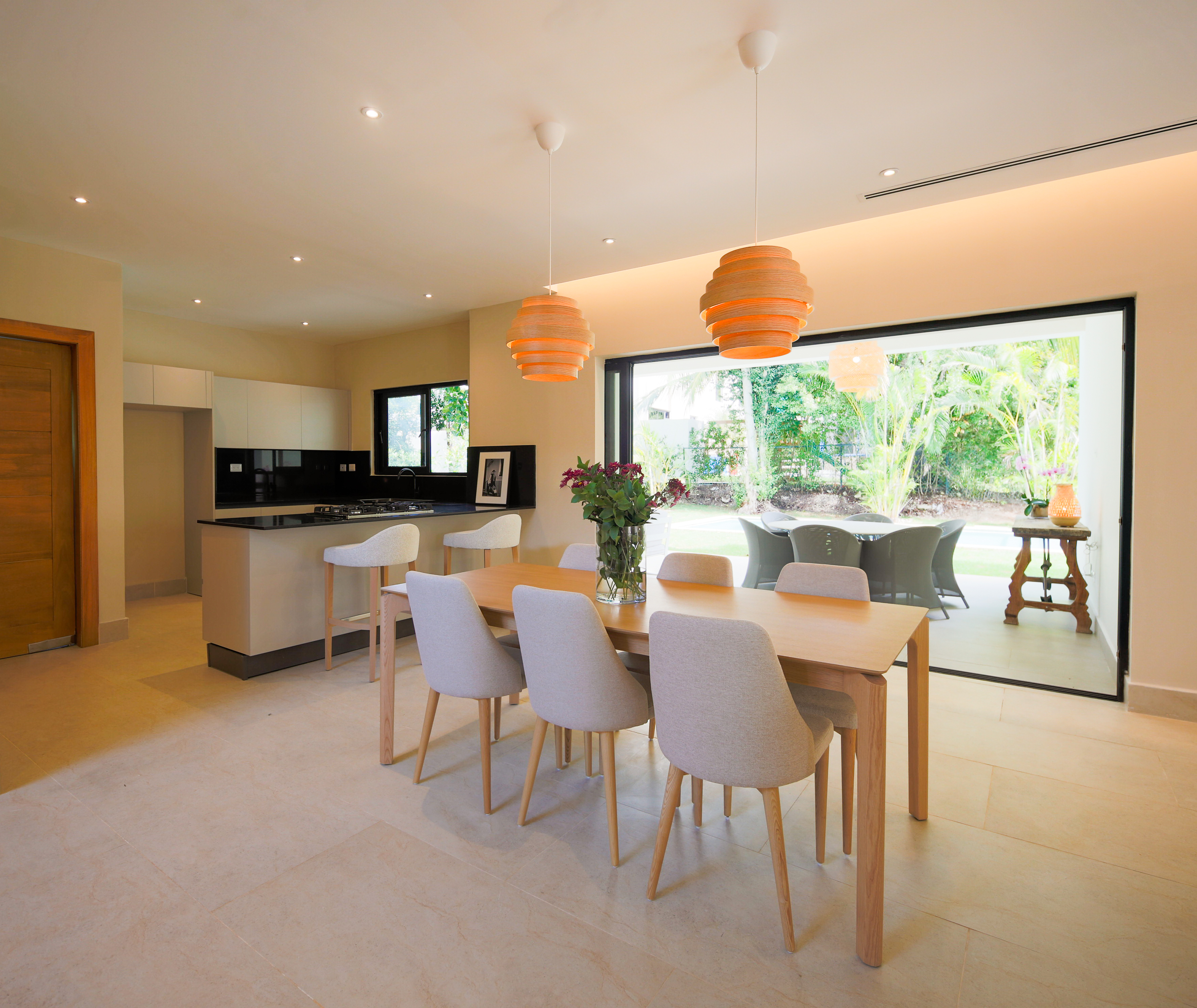 Villa de 4 Habitaciones en Venta en Punta Cana. Foto 7278733-3.jpg