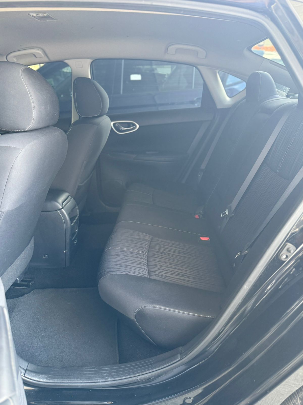 NISSAN SENTRA SV 2018  Foto 7278756-11.jpg