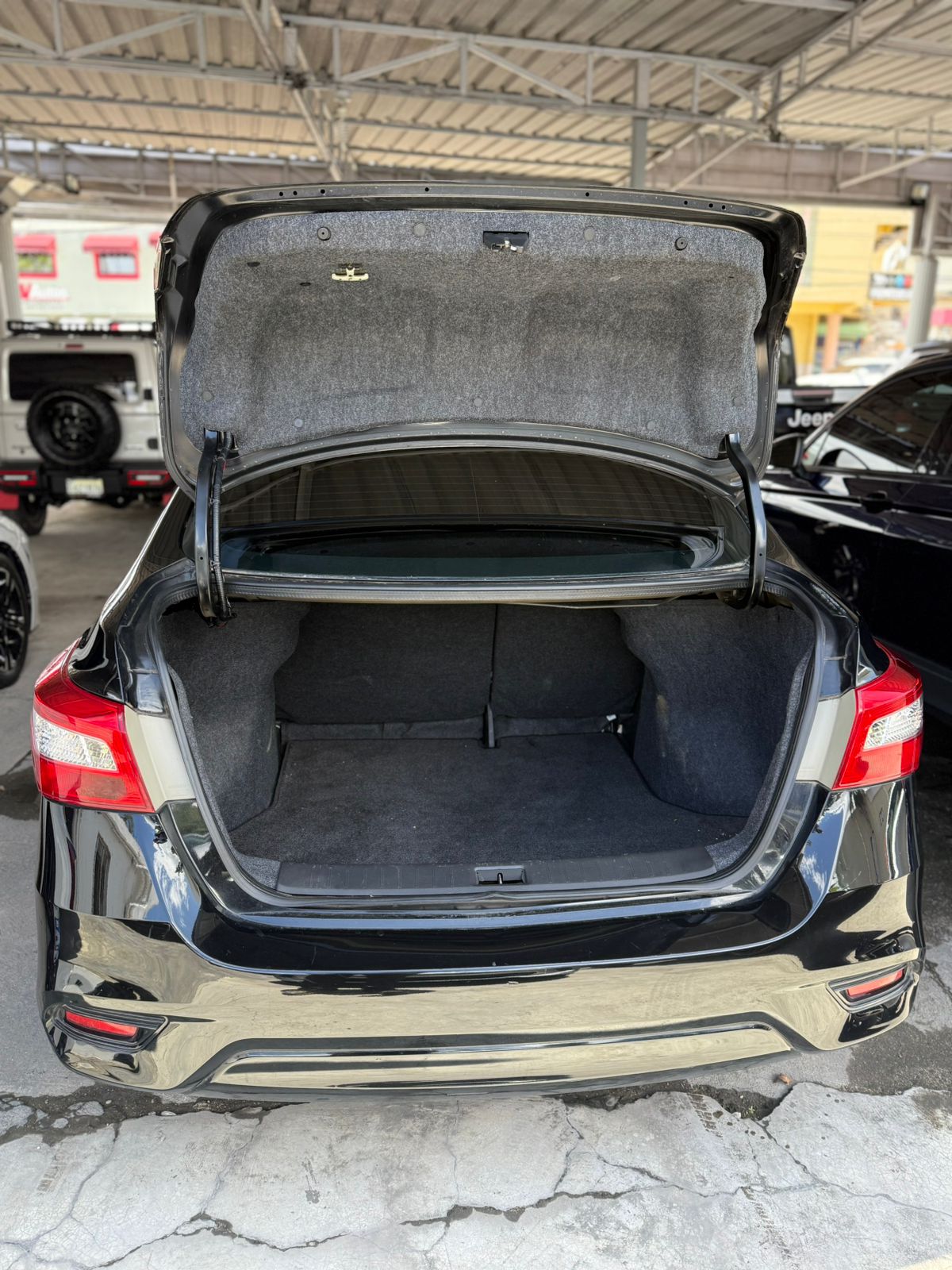NISSAN SENTRA SV 2018  Foto 7278756-9.jpg