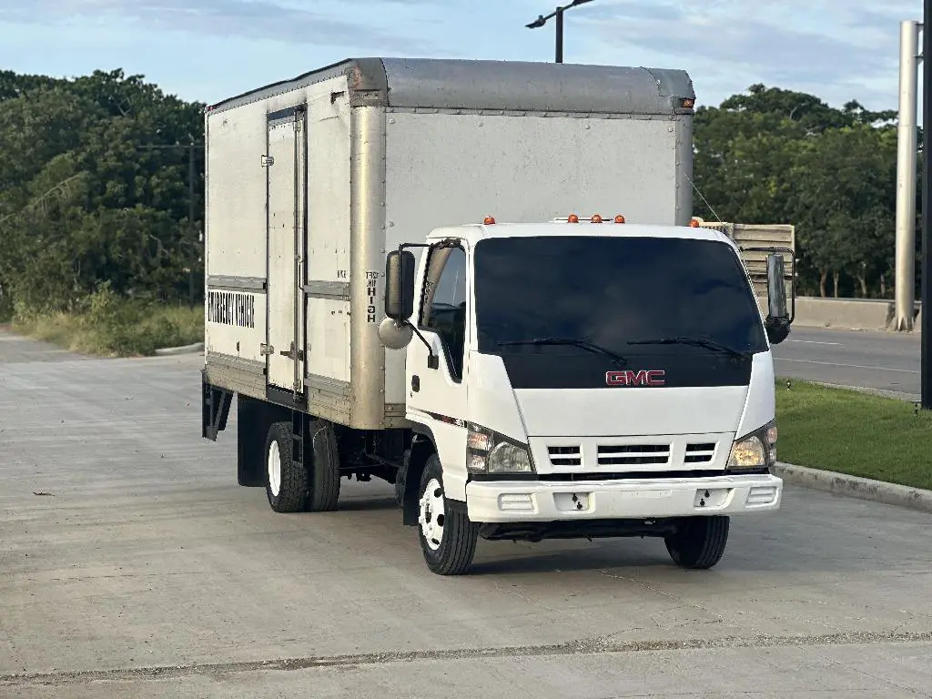 Isuzu GMC w4500 2007 Camion Foto 7278841-1.jpg