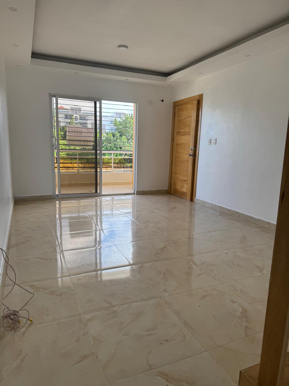 apartamento en alqiuiler de 3 habitaciones en marañon 2  Foto 7278853-13.jpg