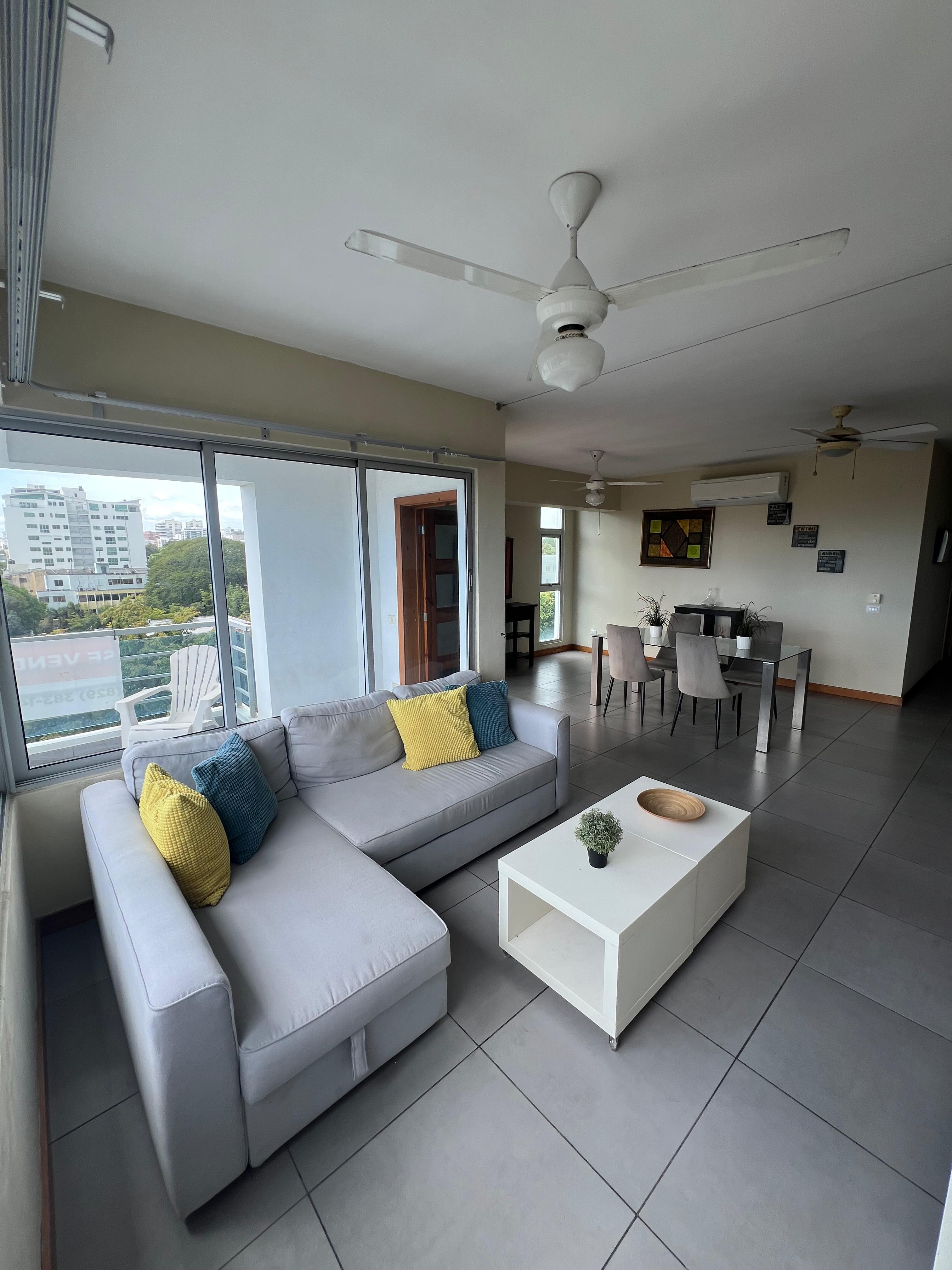 Venta Apartamento amueblado con vista al mar en Gazcue Foto 7278994-1.jpg