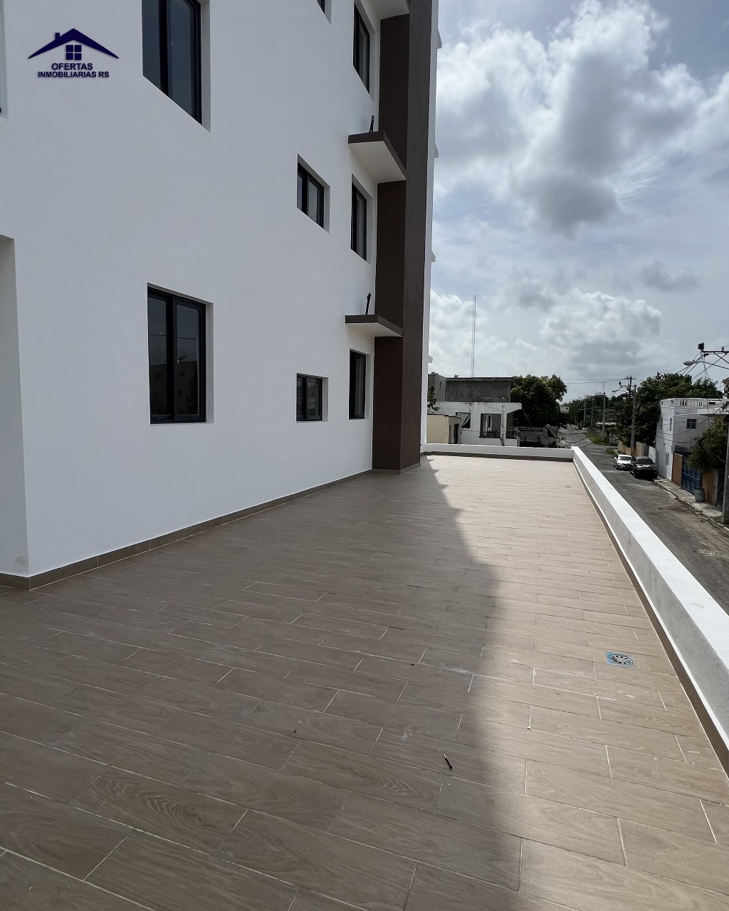 Se venden apartamentos en Torre Moderna en Tropical del Este Foto 7279161-8.jpg